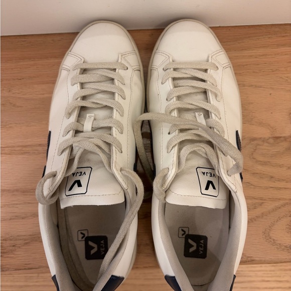 Veja White and Black Casual Sneakers
Size 9 but runs large - Picture 4 of 5